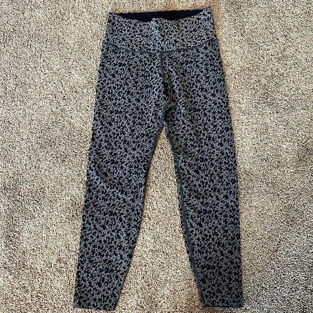 Athleta Aurora Seamless Tight Size L EUC